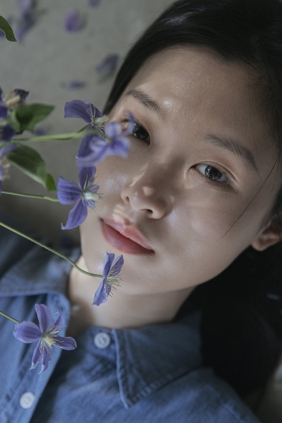 [YITUYU]艺图语 2025.10.15 独处 思绪 一只柚子 [17P-286MB]