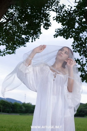 [YITUYU]艺图语 2025.09.19 青青稻田 小肖 [15P-195MB]