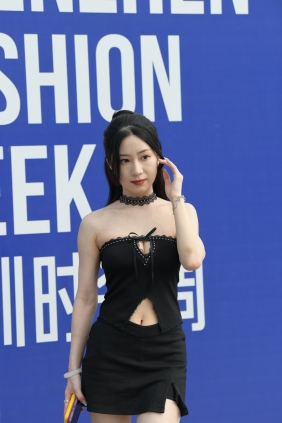 精选街拍视频 No.9687 清新优雅黑色系 [89P-1.77GB]