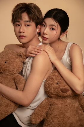 [YITUYU]艺图语 2025.05.03 禁欲胶片 晴天+卡卡 [16P-167MB]