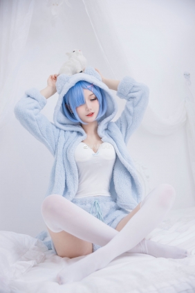 COS妹子仙九Airi - 蕾姆 [12P-132MB]