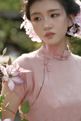 [YITUYU]艺图语 2025.07.18 月季 wyw [17P-156MB]