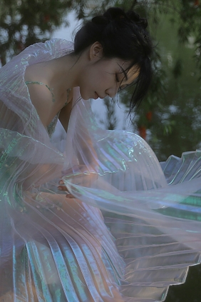 [YITUYU]艺图语 2025.07.20 水仙 野生模特园子 [17P-105MB]