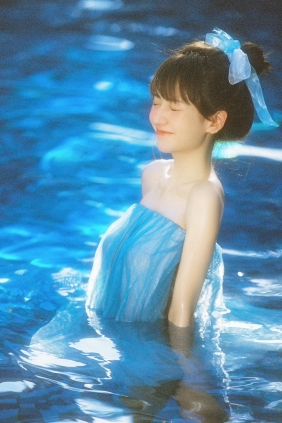 [YITUYU]艺图语 2025.09.18 蓝色心动 顾林x [9P-24MB]