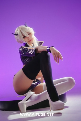 湖里狸 - 黑枪呆 [30P-214MB]