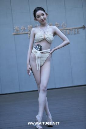 精选街拍视频 No.9742 白色泳装 [65P-1.88GB]