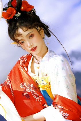 [YITUYU]艺图语 2025.07.02 虞美人 桃迟 [22P-563MB]