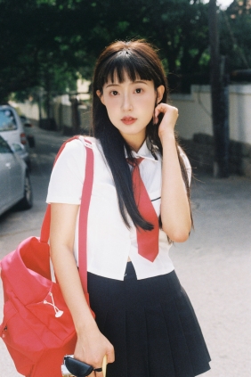 [YITUYU]艺图语 2025.06.13 背着善宰跑 小魏小魏 [31P-214MB]