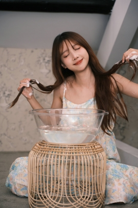 [YITUYU]艺图语 2025.08.26 起床梳洗的阁楼少女 醒醒 [25P-1.19GB]