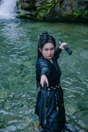 [YITUYU]艺图语 2025.08.22 剑气凝波 楠楠 [23P-613MB]