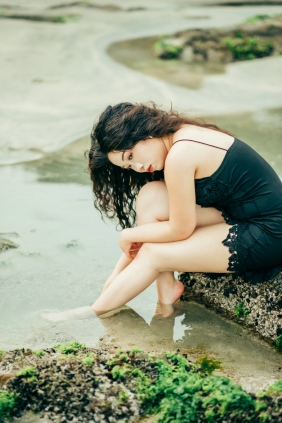 [YITUYU]艺图语 2025.04.10 人鱼故事 司徒有一只猫 [18P-271MB]