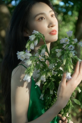 [YITUYU]艺图语 2025.05.14 绿野仙踪 阿吉缘子 [16P-142MB]