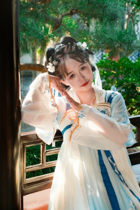 [YITUYU]艺图语 2025.09.25 快来跟我一起出去玩吧 [9P-179MB]