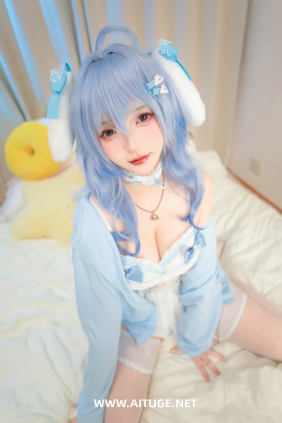 萝莉神楽板真冬之甘雨降临 [75P2V-816MB]