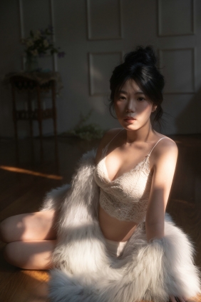 [YITUYU]艺图语 2025.04.30 冬日 乐乐 [13P-126MB]