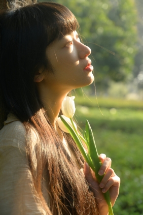 [YITUYU]艺图语 2025.09.02 光与郁金香 山野小果 [20P-158MB]