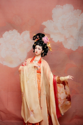 [YITUYU]艺图语 2025.07.22 云想花容 李晓欣 [18P-238MB]