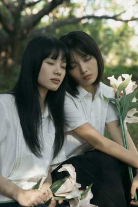 [YITUYU]艺图语 2025.10.11 第一次遇见花香的那刻 itszff [18P-276MB]