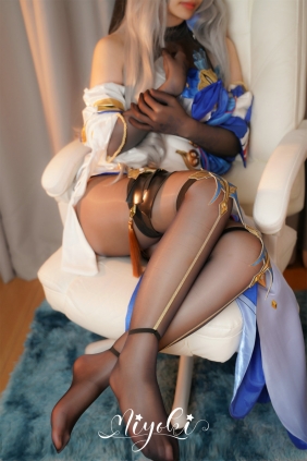 铃木美咲福利 - 布洛妮娅 [21P1V-649MB]