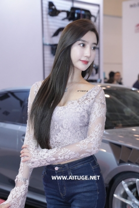 精选街拍视频 No.9063 甜美火辣李书欣 [225P6V-12.4GB]