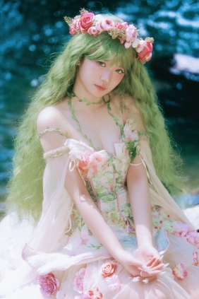 [YITUYU]艺图语 2025.06.16 花神之约 鬼鬼 [17P-242MB]