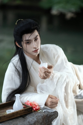 [YITUYU]艺图语 2025.07.16 清冷少年 yz雨洲 [20P-481MB]