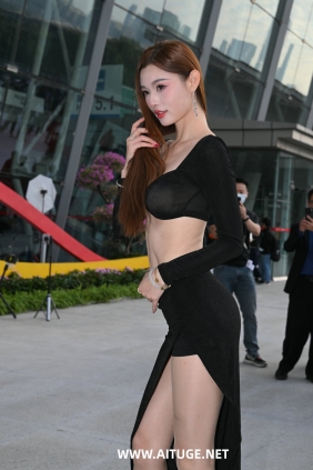 精选街拍视频 No.10048 肉丝美腿美足 [190P-3.88GB]