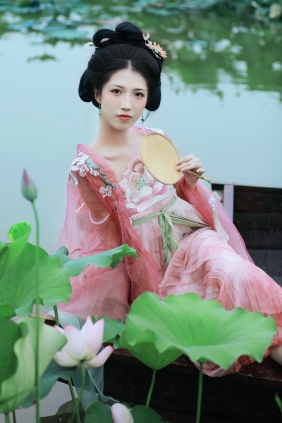 [YITUYU]艺图语 2025.06.26 常记溪亭日暮 别秋月 [22P-287MB]