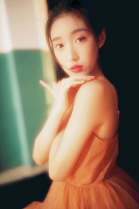 [YITUYU]艺图语 2025.08.13 黄灯下的芭蕾 Yulia [18P-155MB]