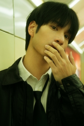 [YITUYU]艺图语 2025.04.25 城市角落 藤原先生 [22P-281MB]