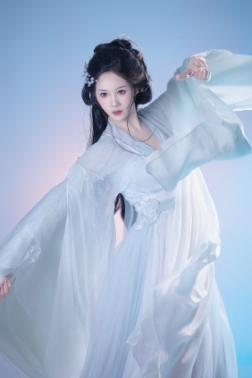 [YITUYU]艺图语 2025.09.22 国风小手办 [12P-99MB]